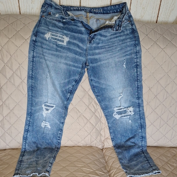 American Eagle Outfitters Other - American Eagle Outfitters ATHLETIC FIT Men's Distressed Blue Jeans
